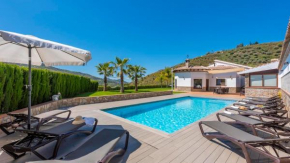 Villa Mari Cómpeta by Ruralidays
